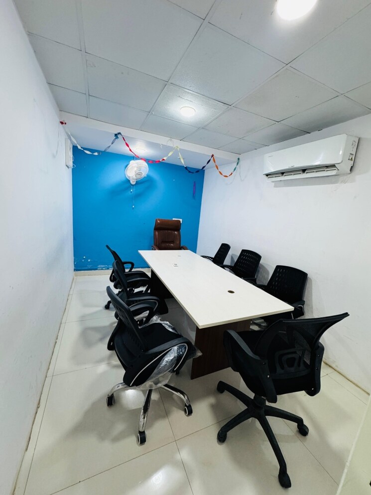 Team Area, sector 67 Commercial Office Space in IT/SEZ 1700 Sq.Ft. In Sector 67 Mohali 9611471