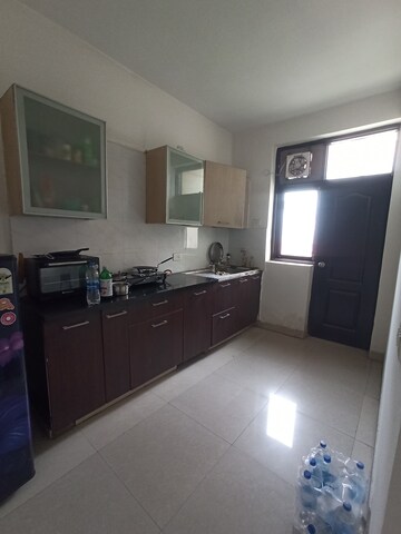 Kitchen in 3 BHK Builder Floor at Omaxe Silver Birch, North Mullanpur – for Rent