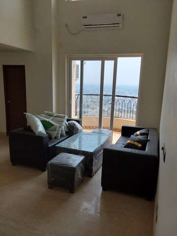 Living Room in 3.5 BHK Apartment at Sector 70 – for Sale