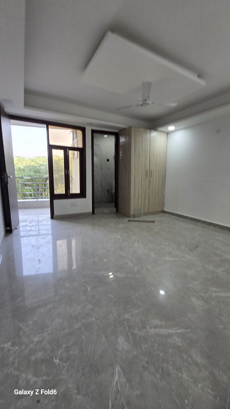 Room, chattarpur 3 Bedroom 1400 Sq.Ft. Builder Floor In Chattarpur Delhi 9611527