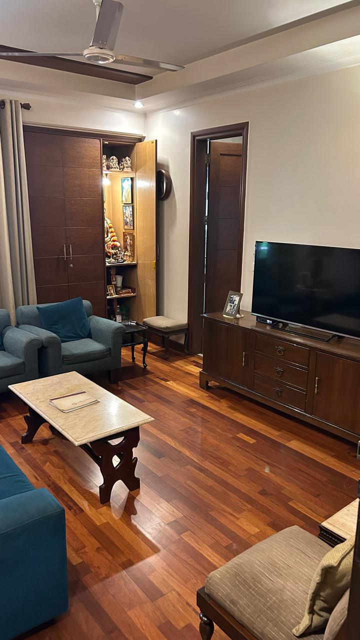 3 BHK + Servant Room Builder Floor For Sale in Hauz Khas