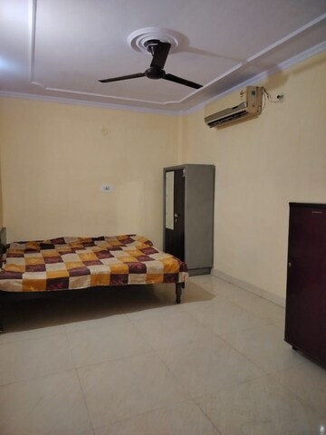 1 RK Apartment For Rent in Sarita Vihar