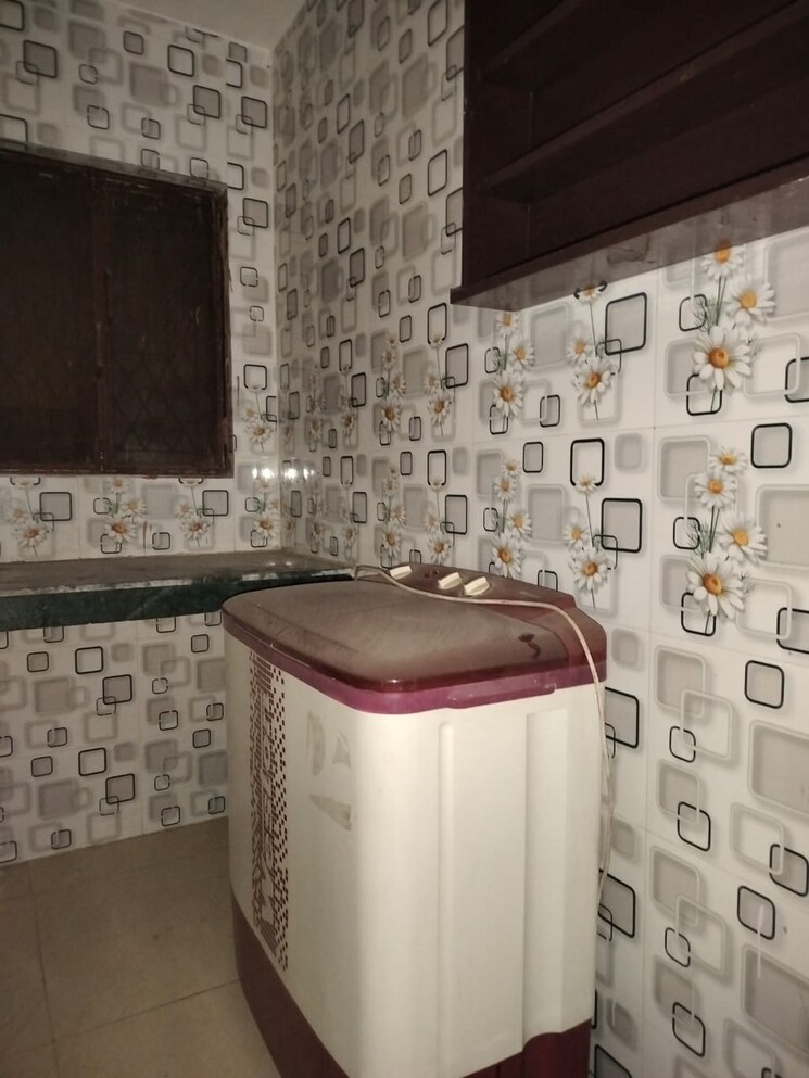 Kitchen, sarita vihar 1 RK 350 Sq.Ft. Apartment In Sarita Vihar Delhi 9611510