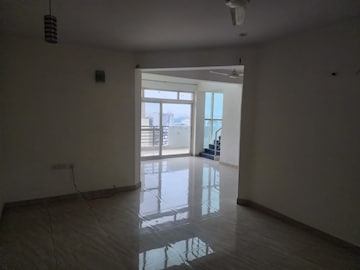 Room in 3 BHK Apartment at Faizabad Road – for Rent