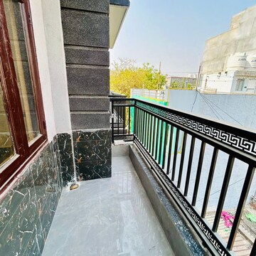 Balcony in 1 BHK Builder Floor at Chattarpur – for Rent