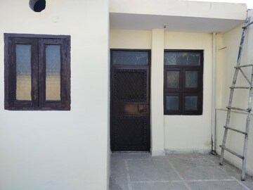 Room in 1 RK Apartment at Sarita Vihar – for Rent