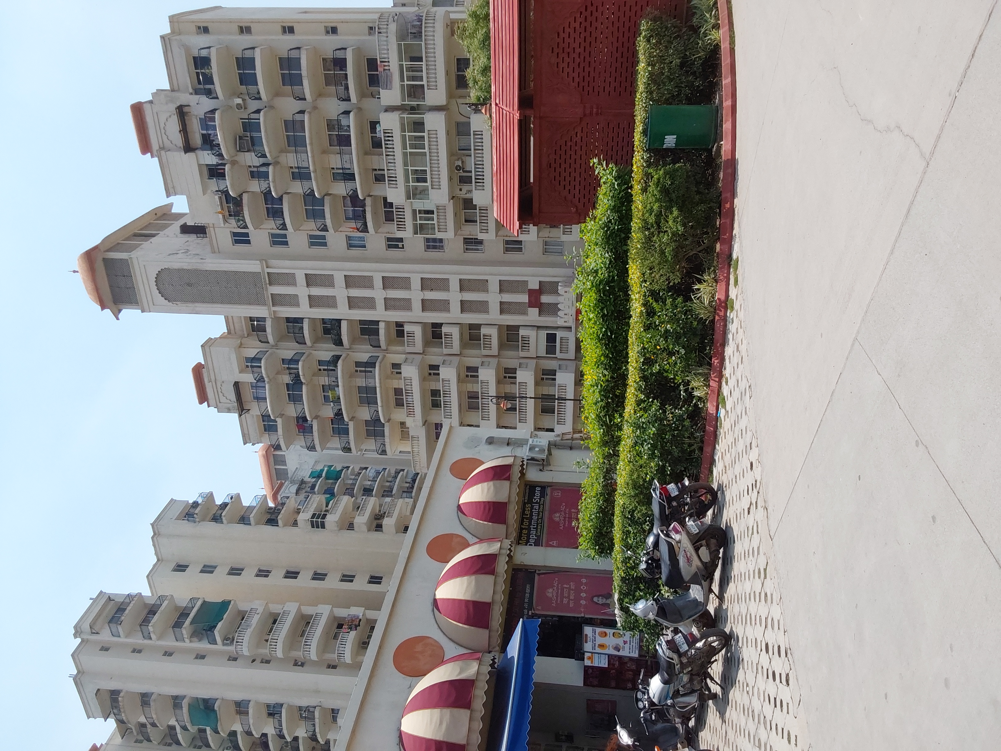 3.5 BHK Apartment For Sale in Sector 70