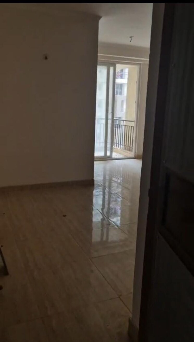 Room, amrapali-golf-homes 2 Bedroom 1100 Sq.Ft. Apartment In Sector 4 Greater Noida Greater Noida 9611574