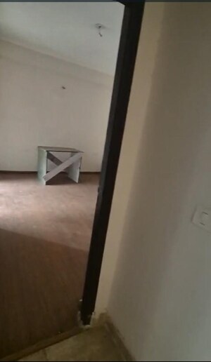 Staircase in 2 BHK Apartment at Amrapali Golf Homes, Sector 4 Greater Noida – for Rent