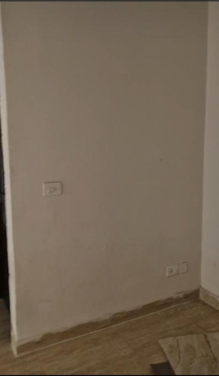 Room, amrapali-golf-homes 2 Bedroom 1100 Sq.Ft. Apartment In Sector 4 Greater Noida Greater Noida 9611574