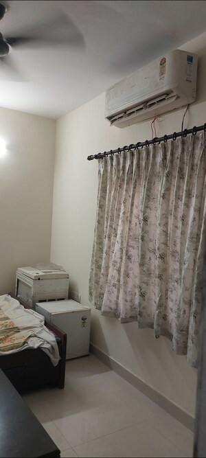 Team Area in 1 RK Apartment at Sarita Vihar Pocket-C RWA, Sarita Vihar – for Rent