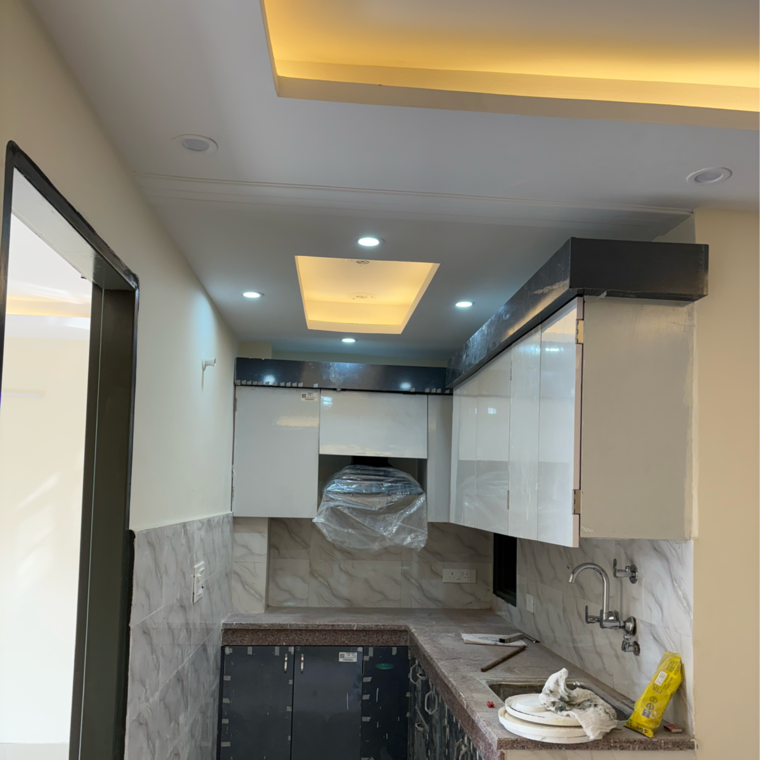 Kitchen, sector 8 dwarka 2.5 Bedroom 75 Sq.Yd. Builder Floor In Sector 8 Dwarka Delhi 9611609