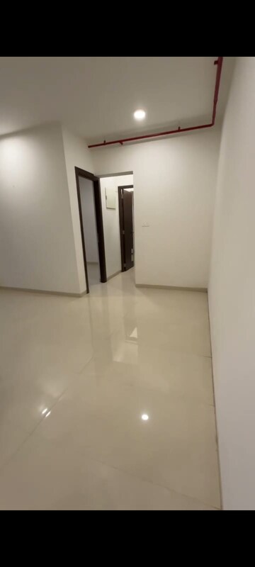 Room in 2 BHK Apartment at Nexa Goyal Aspire, Kandivali West – for Sale