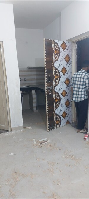 Living Room in 1 RK Apartment at Sarita Vihar Pocket-C RWA, Sarita Vihar – for Rent