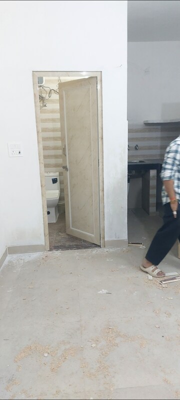 Living Room in 1 RK Apartment at Sarita Vihar Pocket-C RWA, Sarita Vihar – for Rent