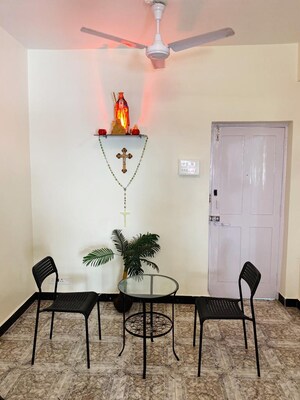 Living Room in 2 BHK Apartment at Calangute – for Rent