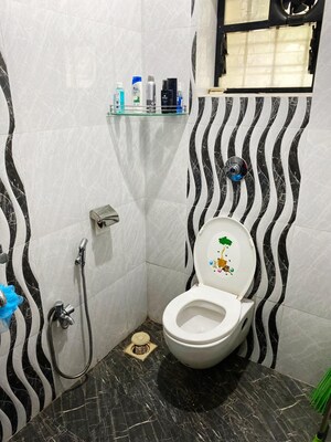 Attached Bathroom in 2 BHK Apartment at Calangute – for Rent