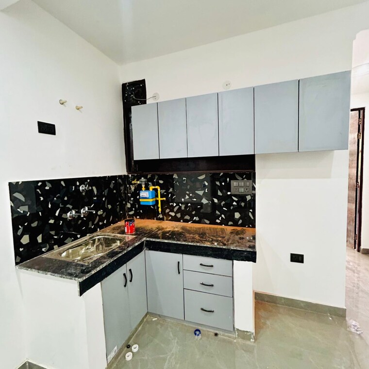 Kitchen, chattarpur 1 Bedroom 550 Sq.Ft. Builder Floor In Chattarpur Delhi 9611684