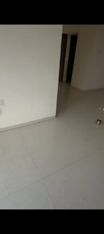 Room in 2 BHK Apartment at Rohan Mithila, Viman Nagar – for Rent