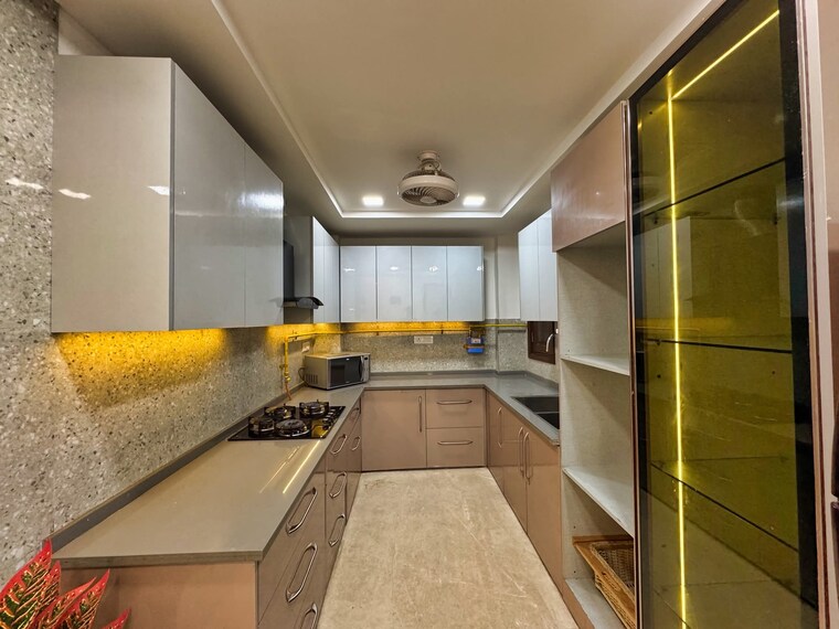 Kitchen, saket 3 Bedroom 1500 Sq.Ft. Builder Floor In Saket Delhi 9611696