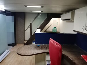 Team Area in  Office Space at Om Heera Panna Mall, Andheri West – for Rent