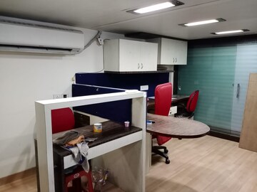Team Area in  Office Space at Om Heera Panna Mall, Andheri West – for Rent