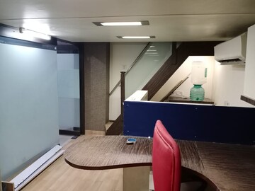 Team Area in  Office Space at Om Heera Panna Mall, Andheri West – for Rent