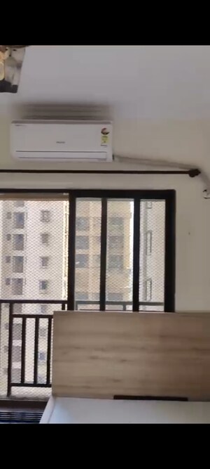 Room in 1 BHK Apartment at Raunak Unnathi Woods, Ghodbunder Road – for Rent