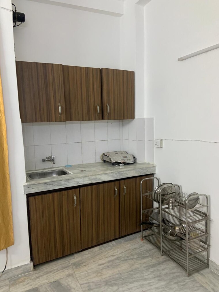 Kitchen, shahpur jat 1 RK 200 Sq.Ft. Builder Floor In Shahpur Jat Delhi 9611716