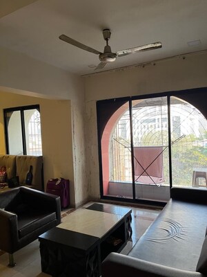 Master Bedroom in 2 BHK Apartment at Shree Mahavir Darshan, Lower Parel – for Rent