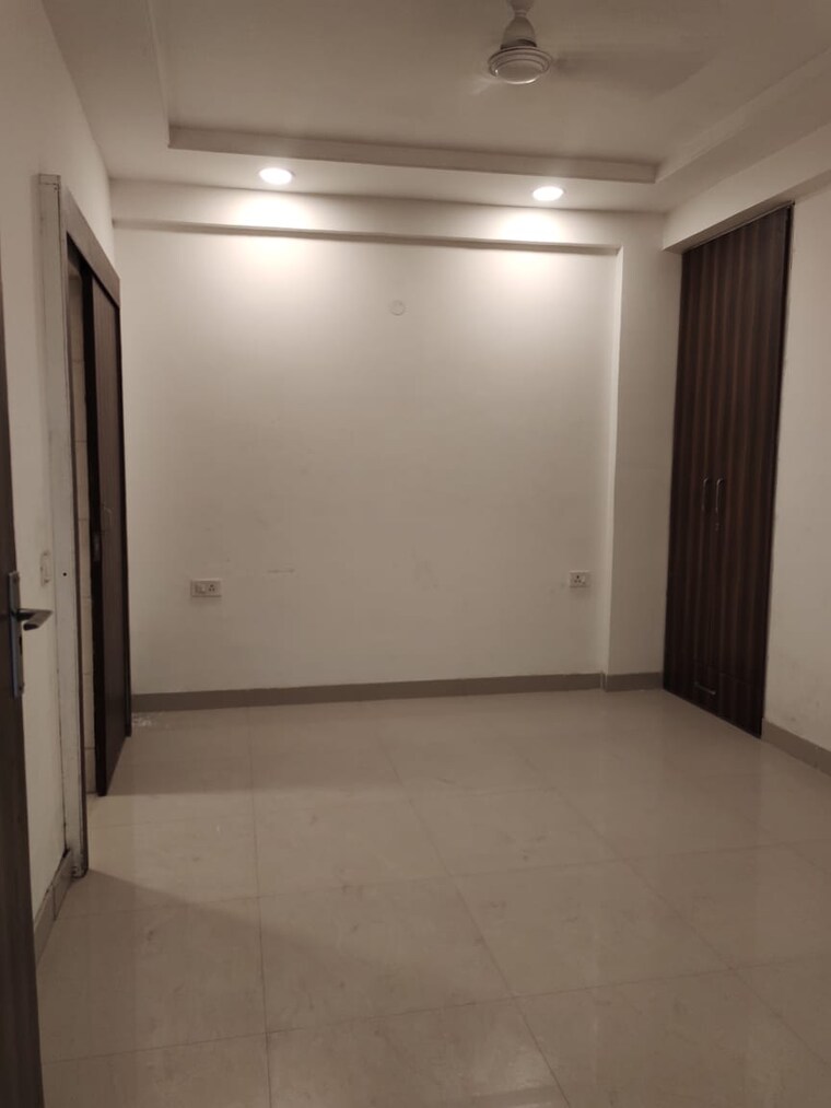 Room, chattarpur 2 Bedroom 950 Sq.Ft. Builder Floor In Chattarpur Delhi 9611718