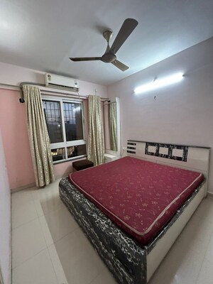 2 BHK Apartment For Rent in Hiranandani Estate, Ghodbunder Road