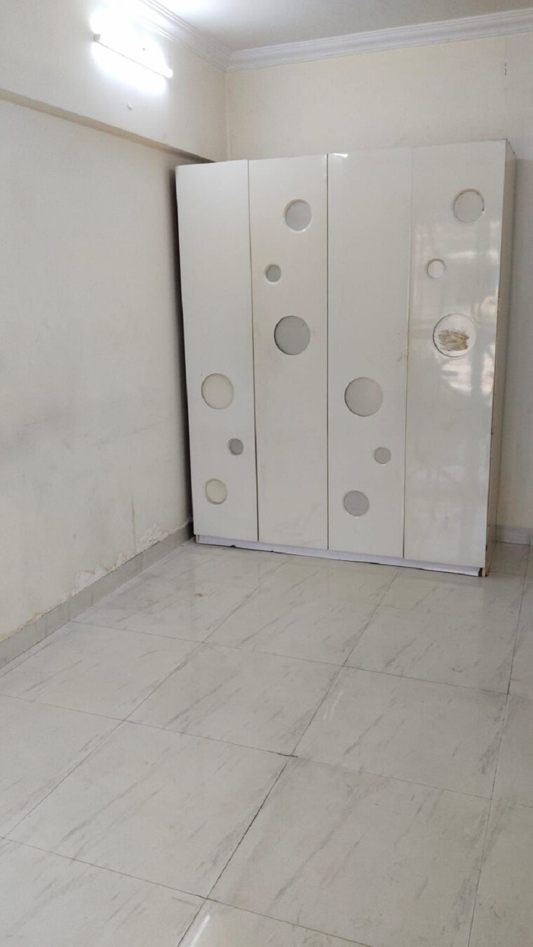 undefined, khar west 2 Bedroom 700 Sq.Ft. Apartment In Khar West Mumbai 9611730