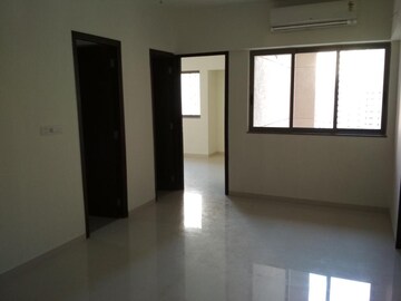 Room in 1 BHK Apartment at Lodha Splendora, Ghodbunder Road – for Sale