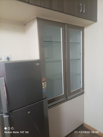 Room in 1 BHK Apartment at Shikha Apartments Nigdi, Nigdi – for Rent