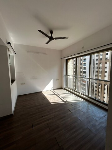 Room in 1 BHK Apartment at KIPL Morya, Kasarvadavali – for Rent