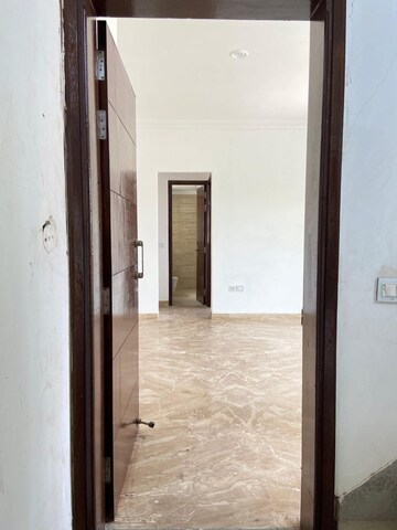 Building Lobby in 2 BHK Builder Floor at Ace Palm Floors, Sector 89 – for Rent
