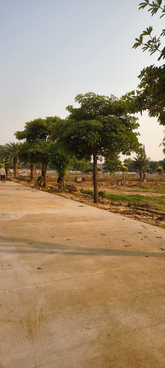 Plot For Sale in Golden City Ada Approve 