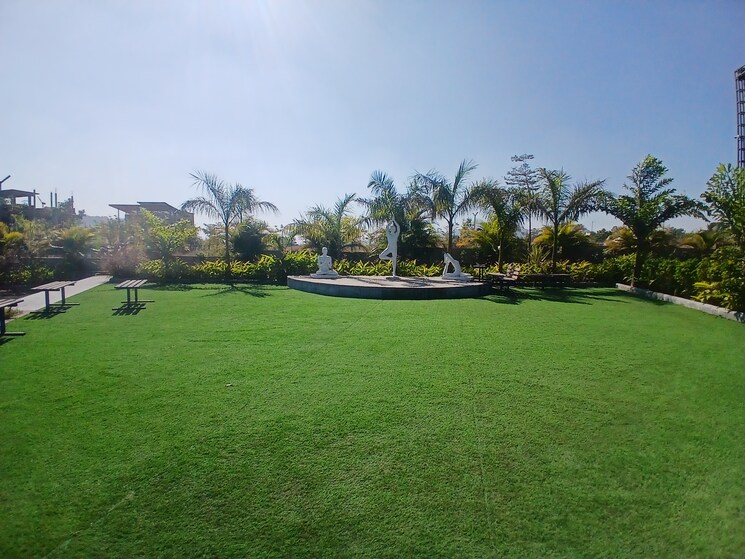 Garden, peth road  90 Sq.Yd. Plot In Peth Road Nashik 9611828