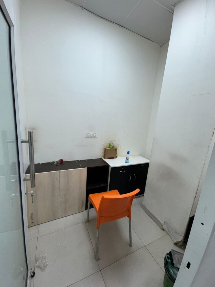 Team Area, sector 74 Commercial Office Space 3000 Sq.Ft. In Sector 74 Mohali 9611815