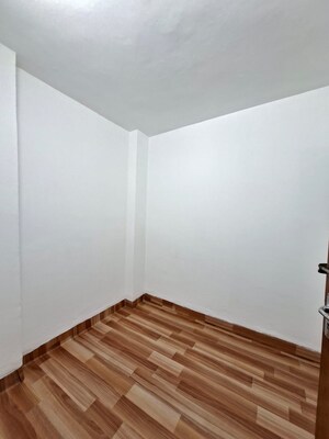 Room in 3 BHK Independent House at Sector 16 – for Rent