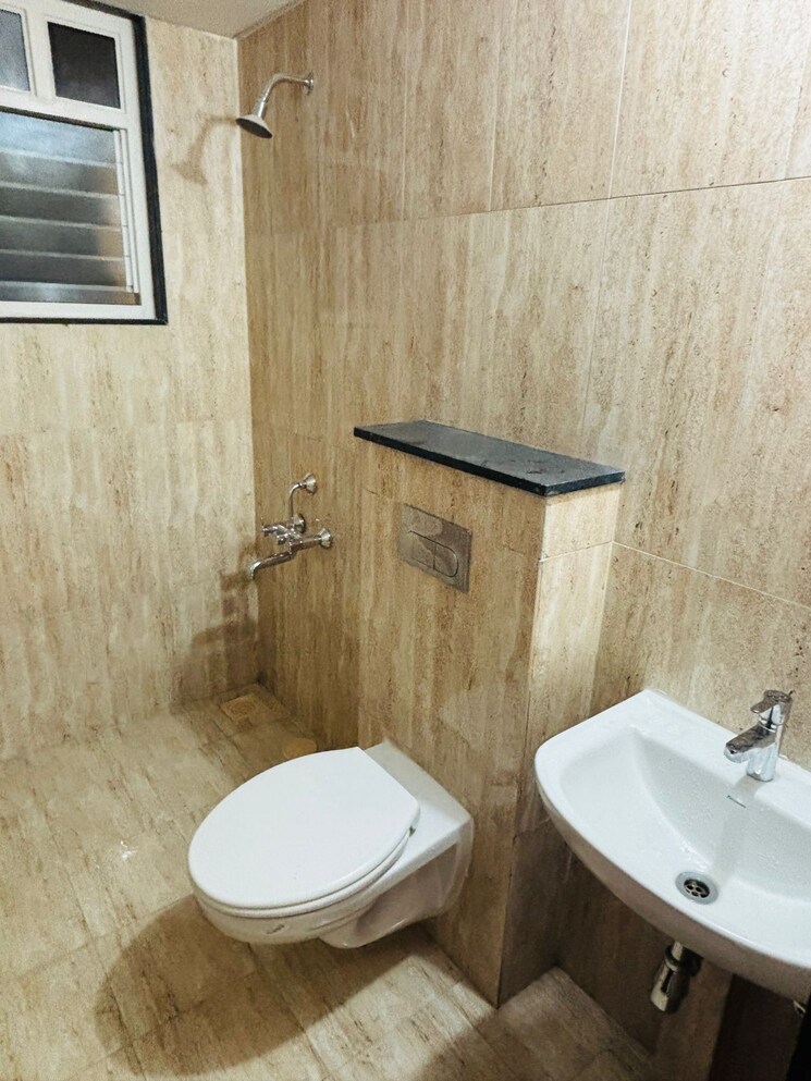 Bathroom, kolte-patil-life-republic 2 Bedroom 630 Sq.Ft. Apartment In Hinjewadi Pune 9611702