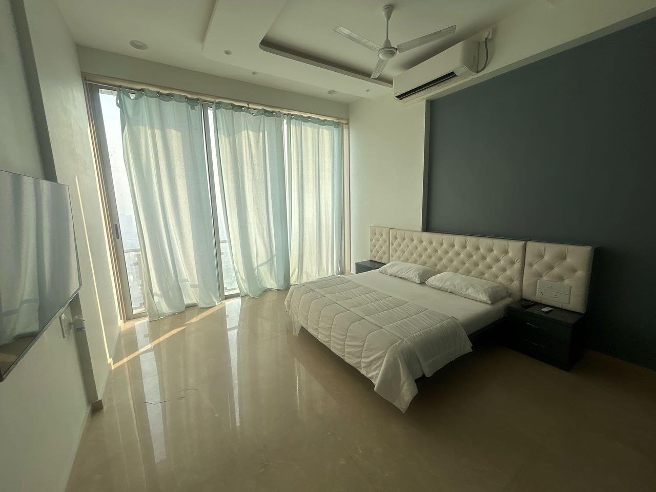 3 BHK + Servant Room 1541 Sq.Ft. Apartment in Kohinoor Square Altissimo