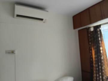 Room in 1 BHK Apartment at Lunkad Queensland, Viman Nagar – for Rent