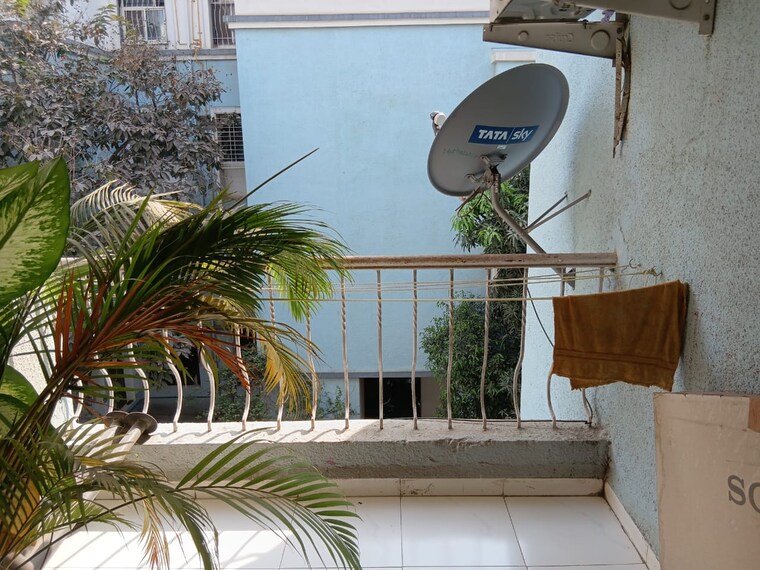 Balcony, lunkad-queensland 1 Bedroom 550 Sq.Ft. Apartment In Viman Nagar Pune 9611883