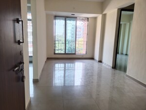 2 BHK Apartment For Rent in Shree Vinayak Avadh, Karanjade