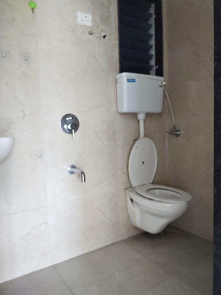 Bathroom, shree-vinayak-avadh 2 Bedroom 1050 Sq.Ft. Apartment In Karanjade Navi Mumbai 9611897