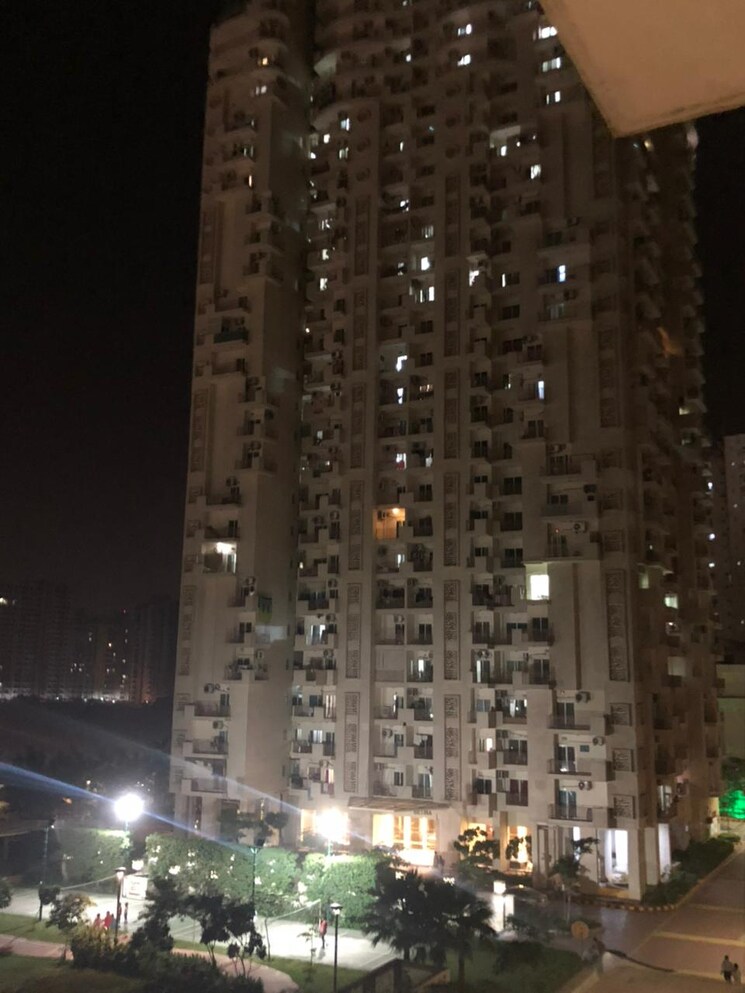 Exterior View, mahagun-moderne 3 Bedroom 1650 Sq.Ft. Apartment In Sector 78 Noida 9611912