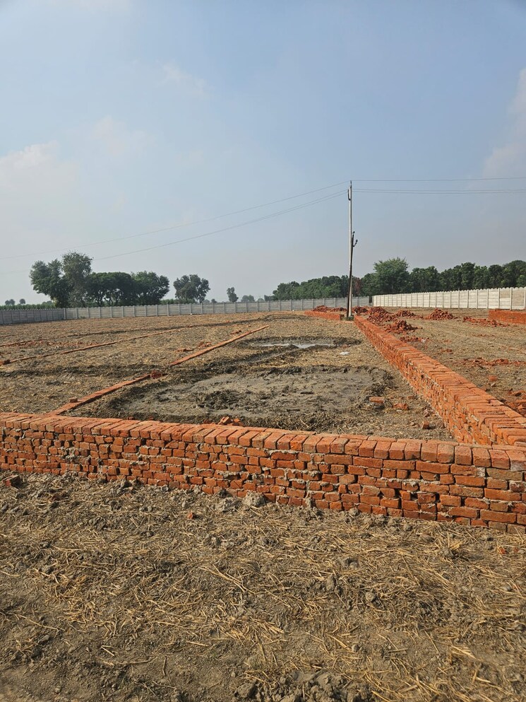 undefined, kanchan-vihar  765 Sq.Ft. Plot In Dlf Ankur Vihar Ghaziabad 9611900