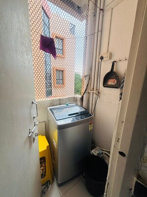 Team Area in 1 BHK Apartment at Goel Ganga Nebula, Viman Nagar – for Rent